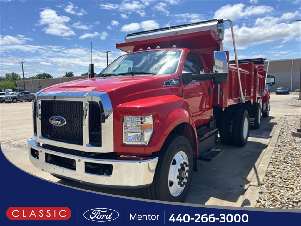 New 2025 Ford F-650-750 F-750 SD Gas Straight Frame's photo