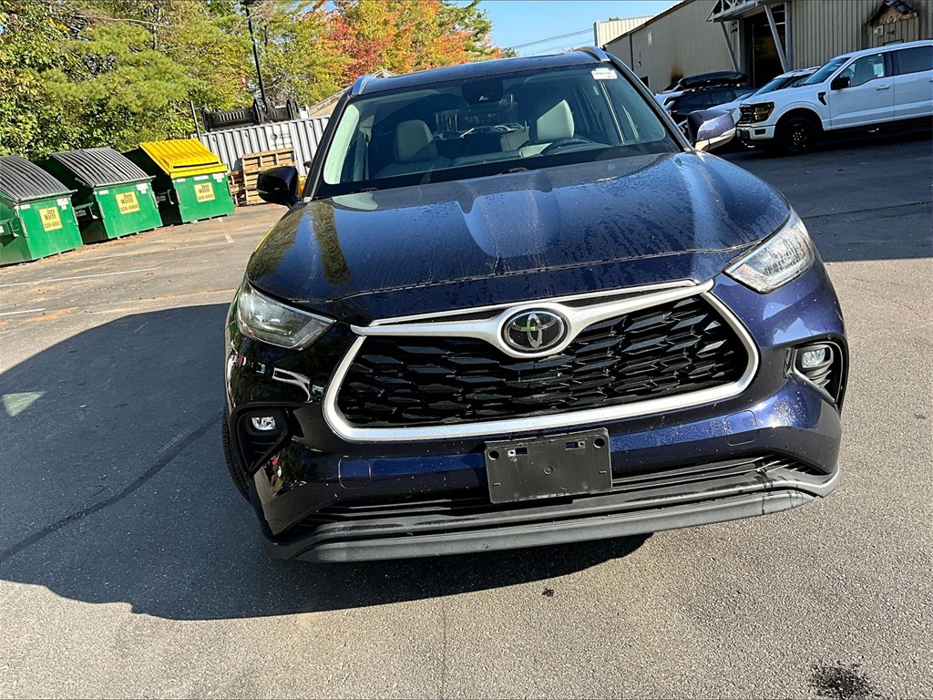 2020 Toyota Highlander XLE photo 4