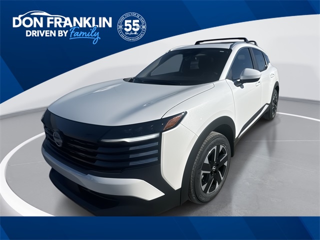 2025 Nissan Kicks SV AWD's photo