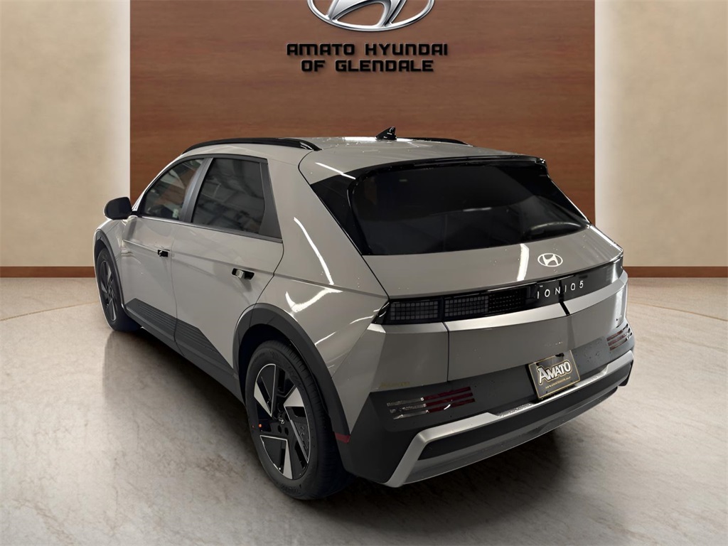 2025 Hyundai Ioniq 5 SEL photo 4
