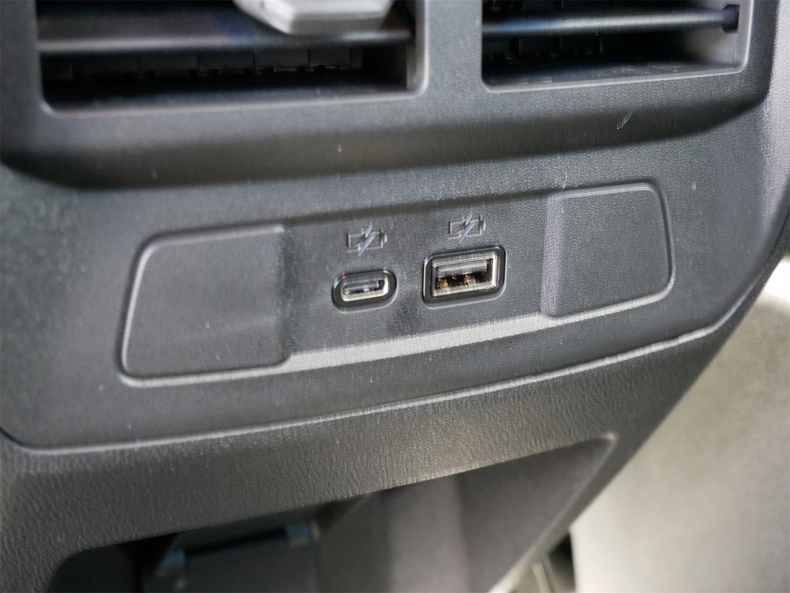 2026 Gmc Canyon Elevation photo 8