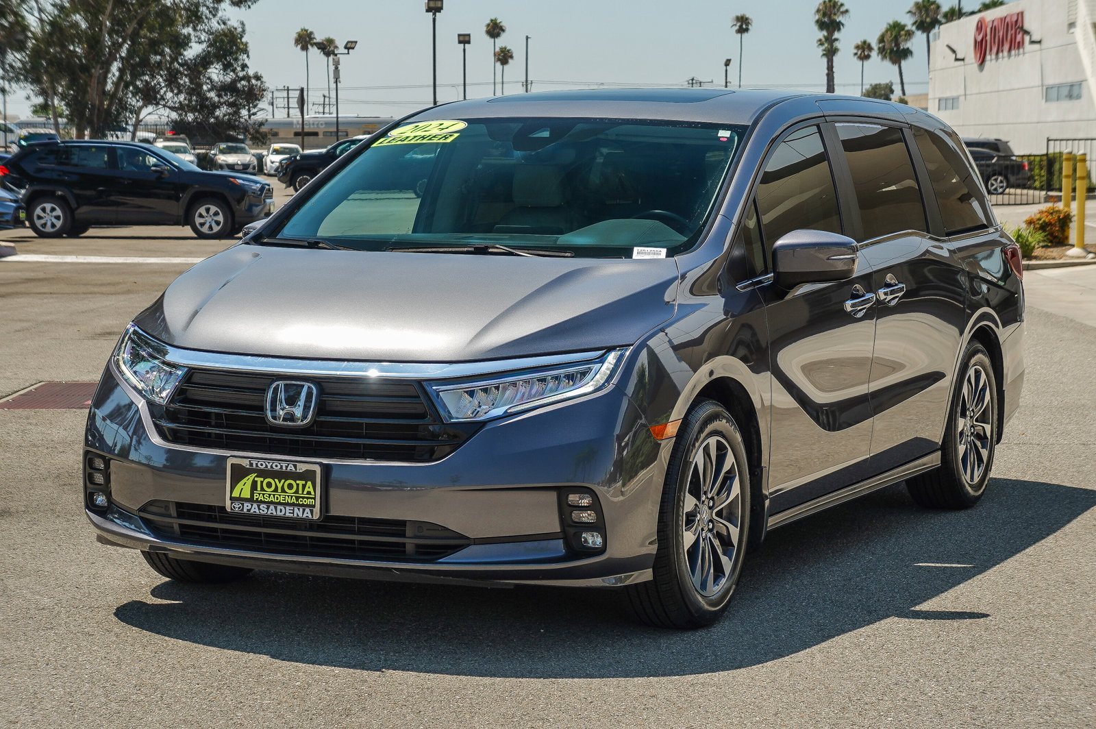 2024 Honda Odyssey EX-L photo 3