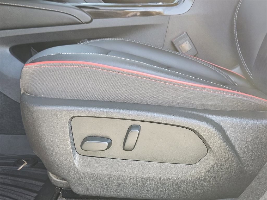2022 Buick Envision Essence photo 17