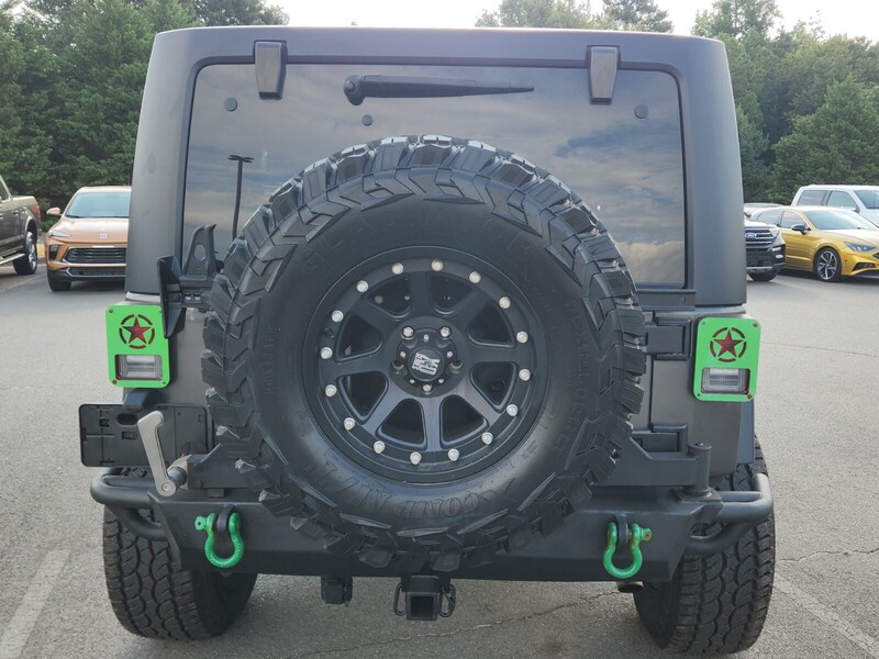 2017 Jeep Wrangler Unlimited Sport photo 2