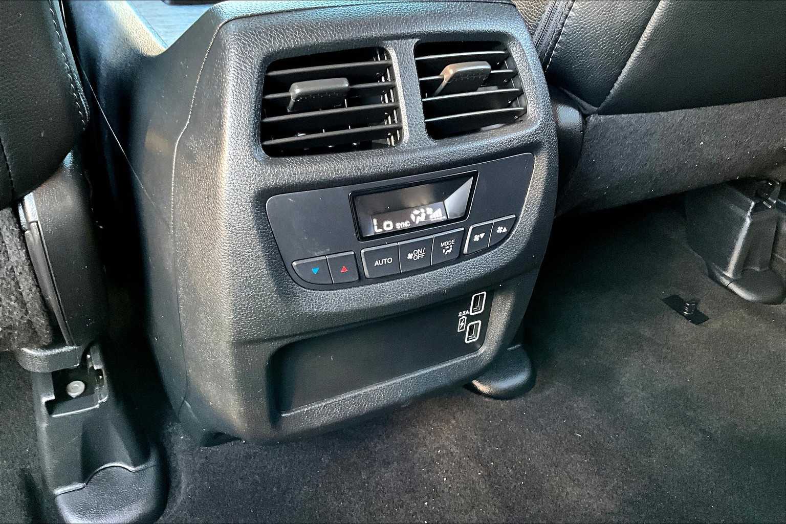 2022 Honda Pilot Special Edition photo 30