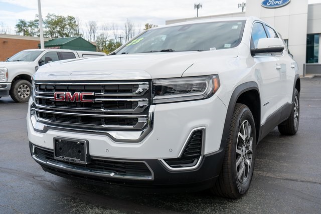 2023 Gmc Acadia SLE photo 2