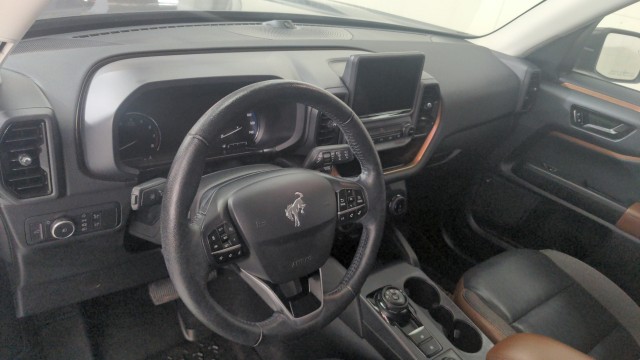 Used 2022  Ford Outer Banks image 14