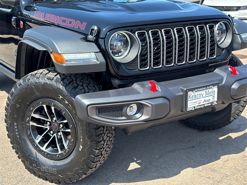 2025 Jeep Wrangler Rubicon photo 3