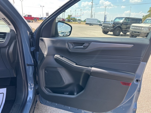 2025 Ford Escape Active photo 11