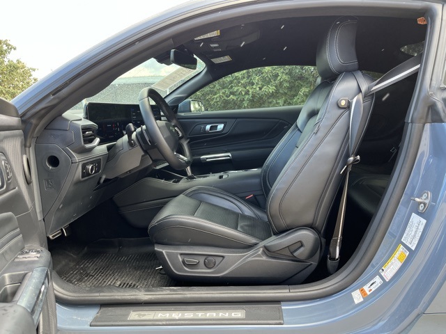 2024 Ford Mustang GT Premium photo 11