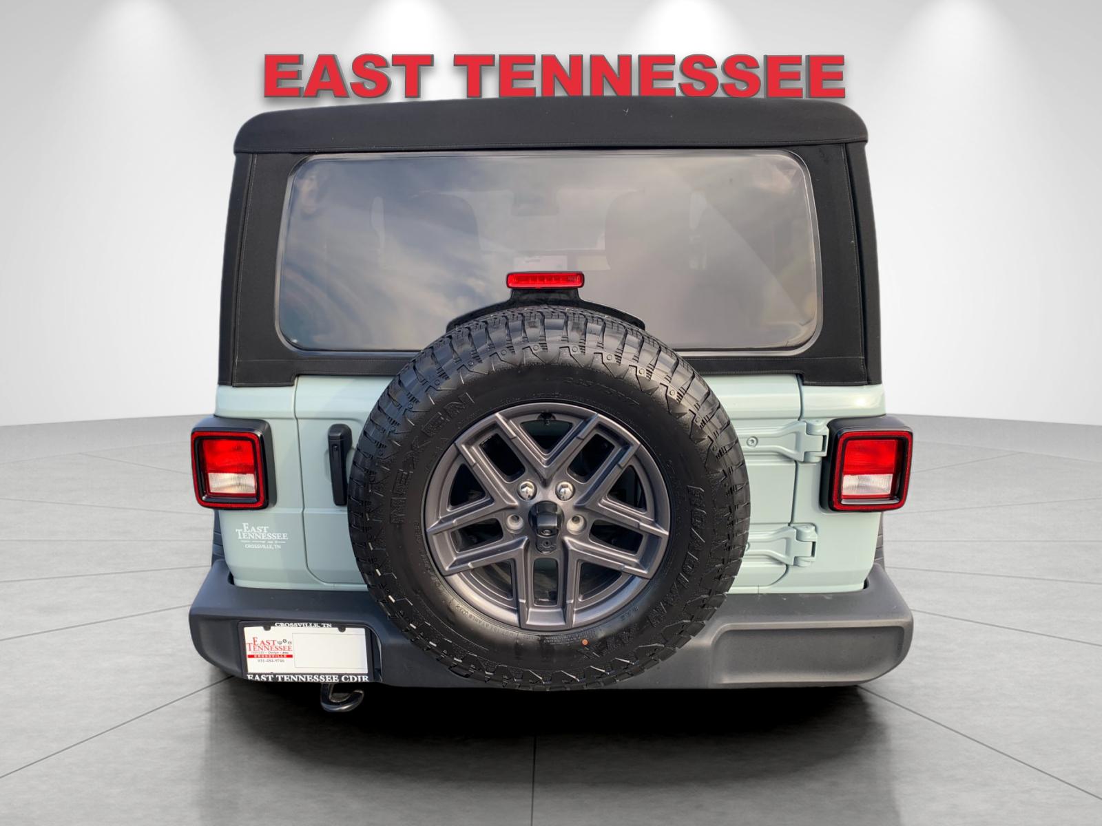 2024 Jeep Wrangler Sport S photo 4