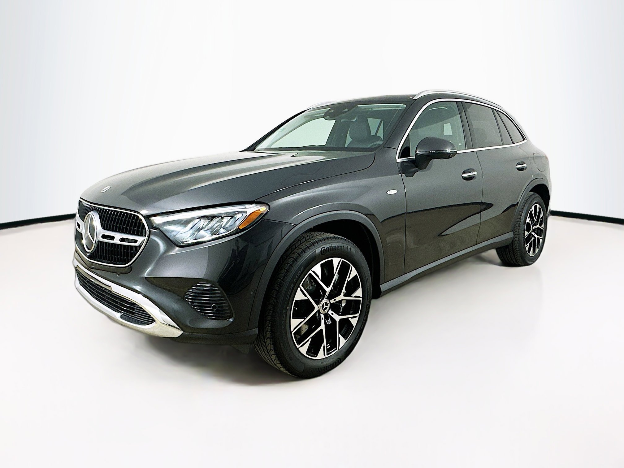2025 Mercedes Benz GLC 350e 4MATIC photo 3