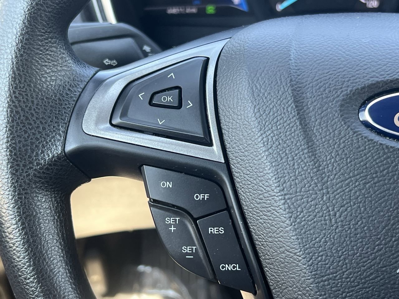 2018 Ford Fusion Hybrid S photo 23