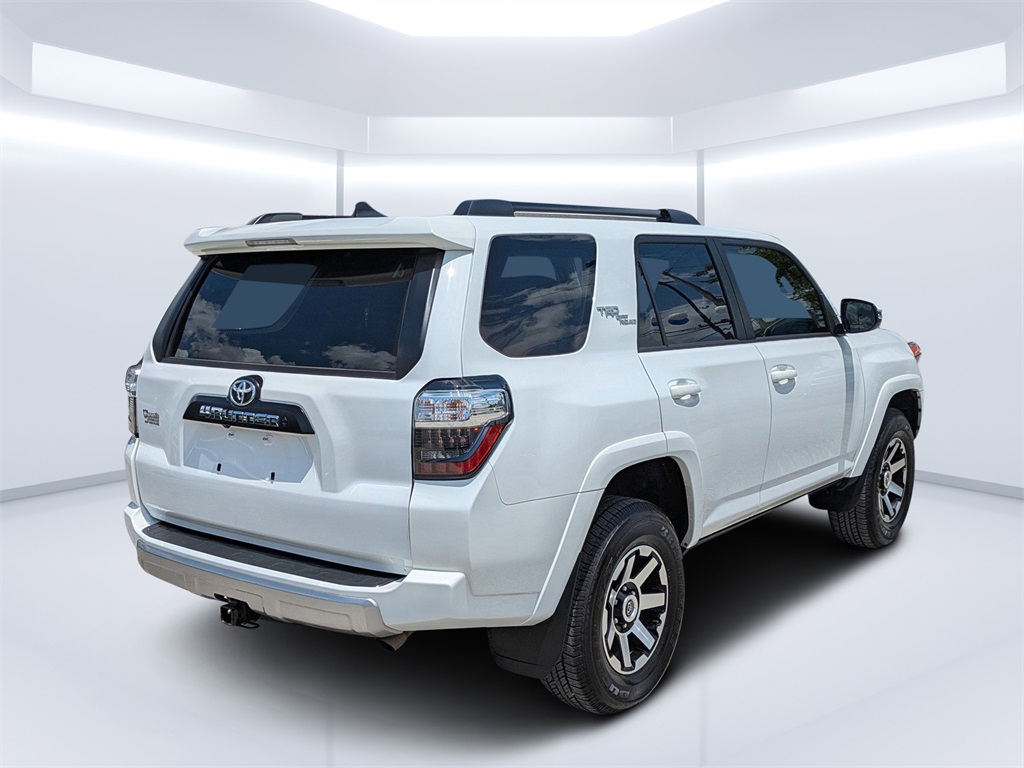 2024 Toyota 4Runner TRD Off-Road Premium photo 3