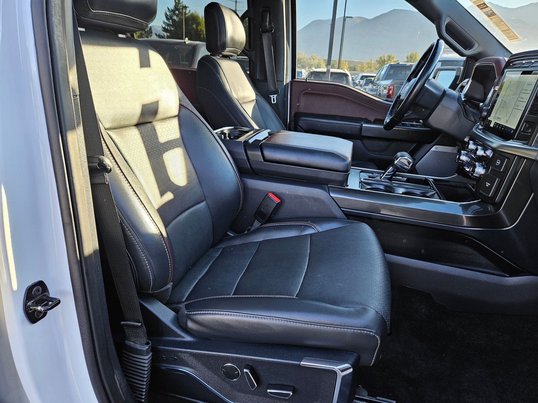 2021 Ford F-150 Lariat photo 29