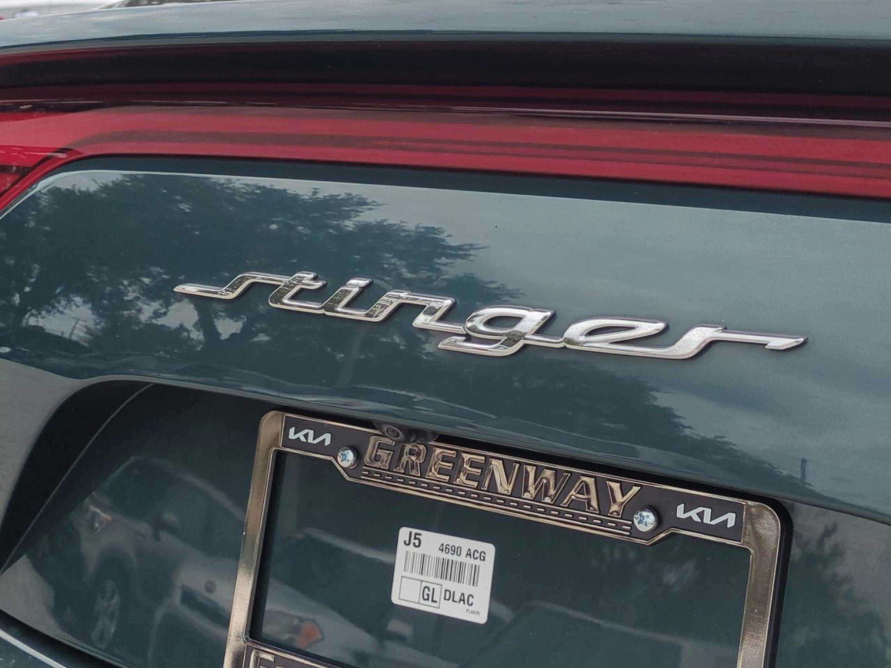 2022 Kia Stinger GT-Line photo 12