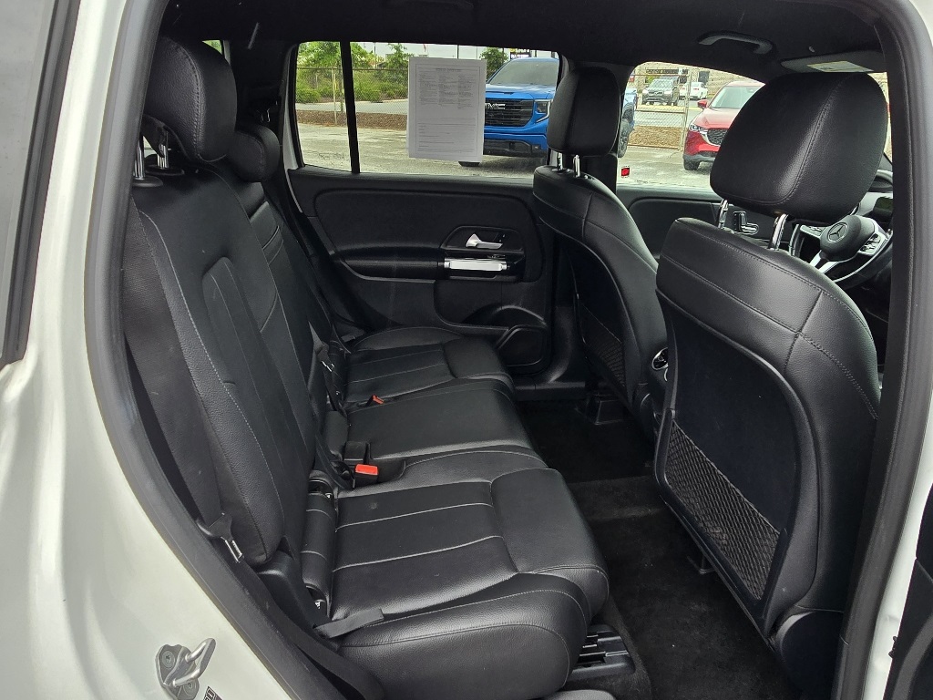 2021 Mercedes Benz GLB 250 photo 12