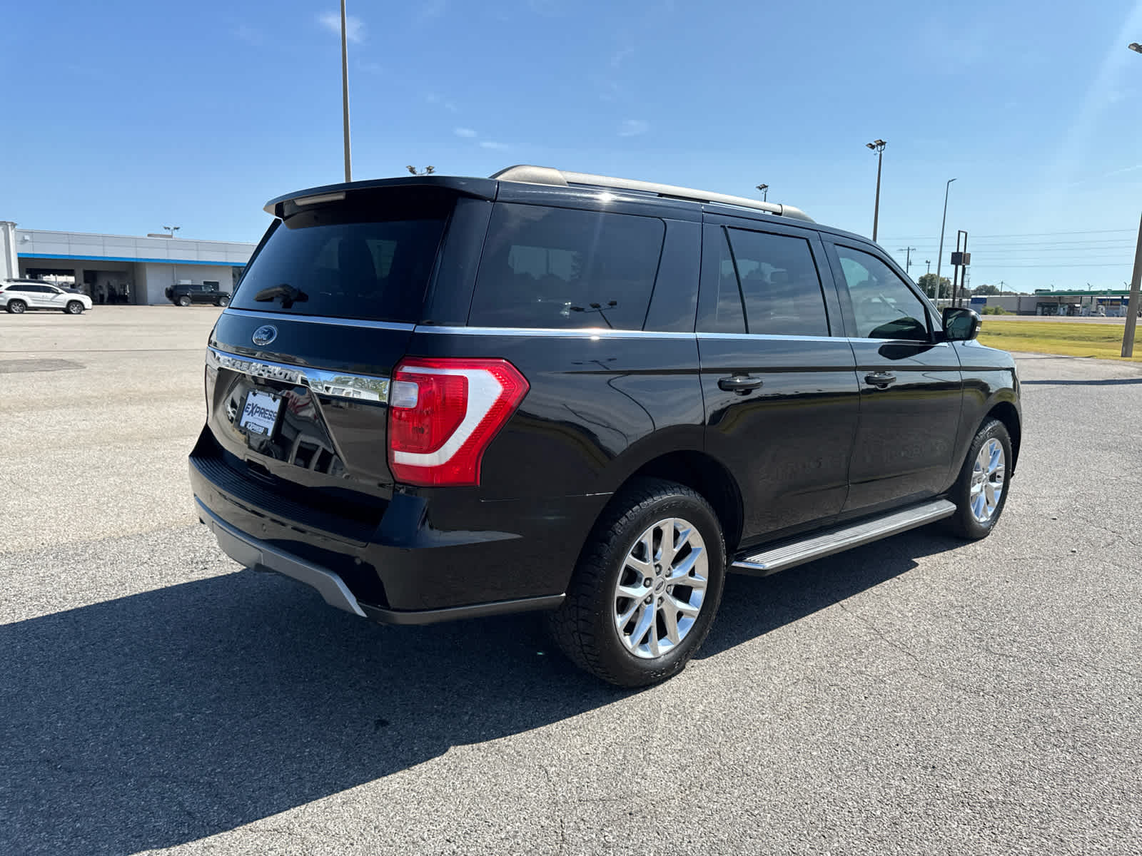 2021 Ford Expedition XLT photo 4