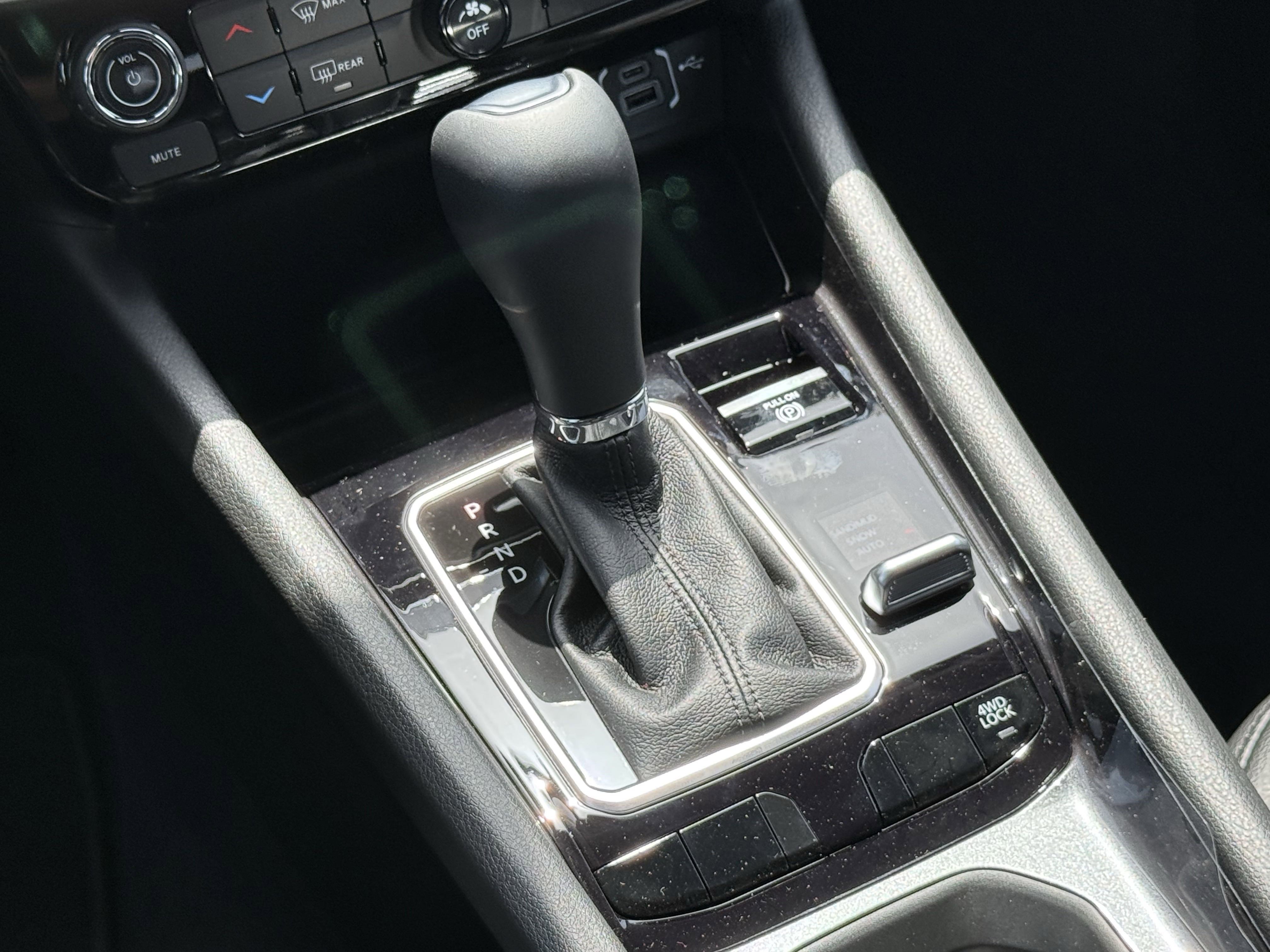 2025 Jeep Compass North Edition Latitude photo 7