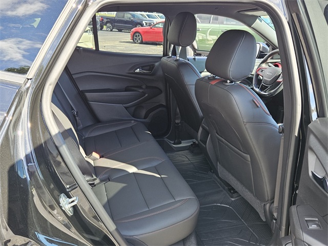 2024 Chevrolet Trax photo 18