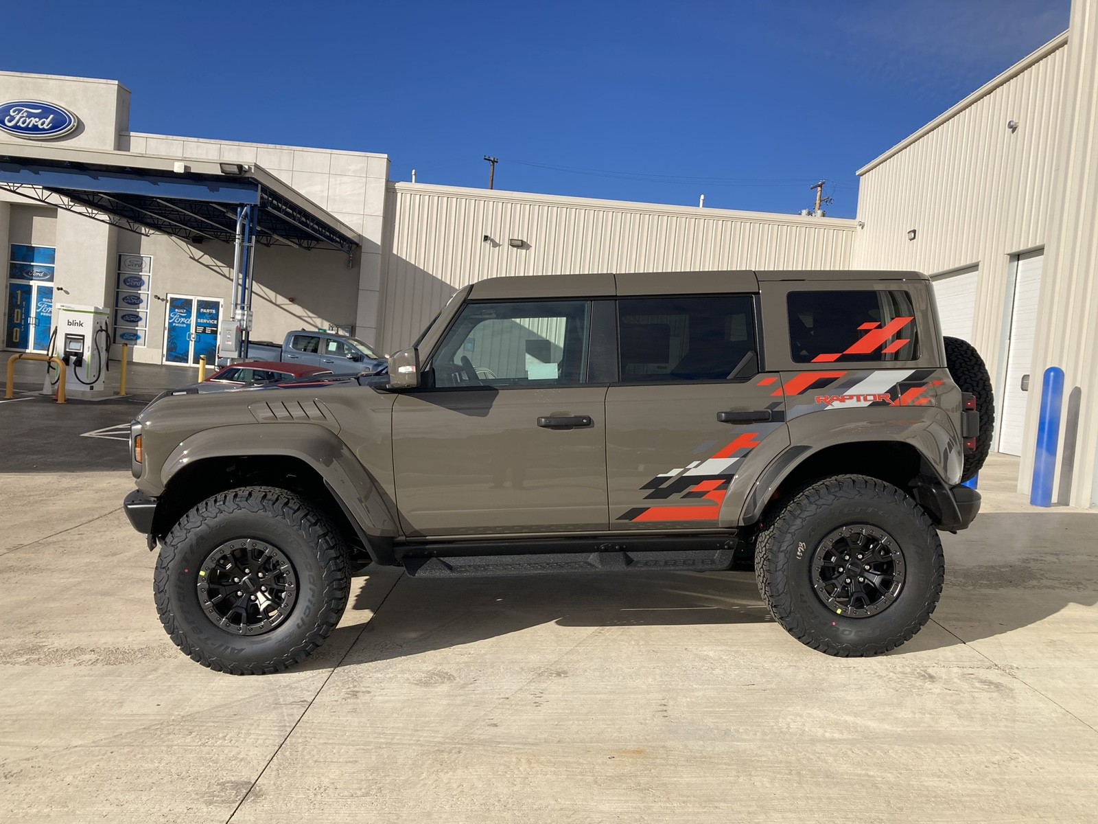 2025 Ford Bronco Raptor photo 4