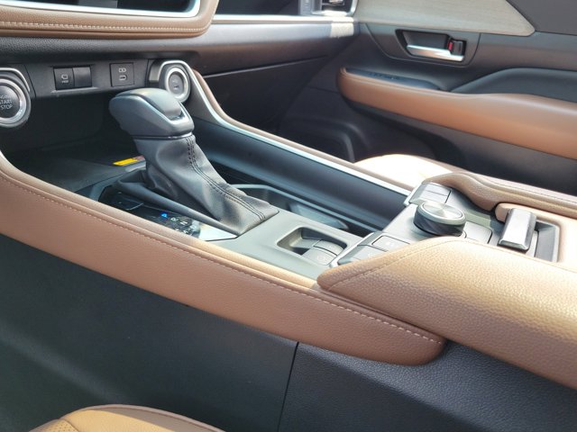 2024 Toyota Grand Highlander Platinum photo 27
