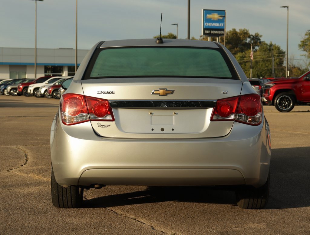 2015 Chevrolet Cruze LT photo 6