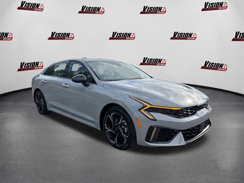 2026 Kia K5 GT-Line photo 3