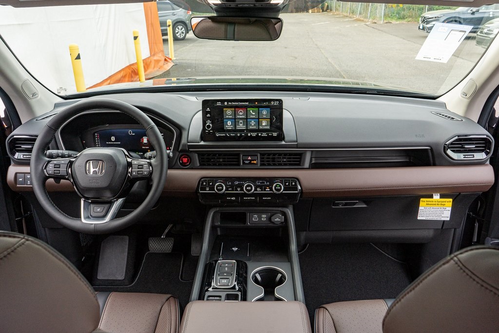 2025 Honda Pilot Elite photo 18
