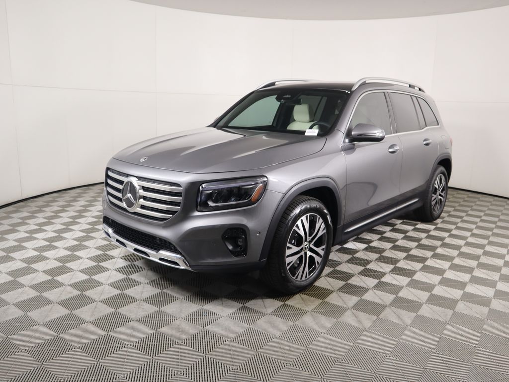2026 Mercedes-Benz GLB GLB 250's photo