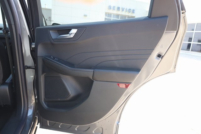 2025 Ford Escape ST-Line Select photo 25
