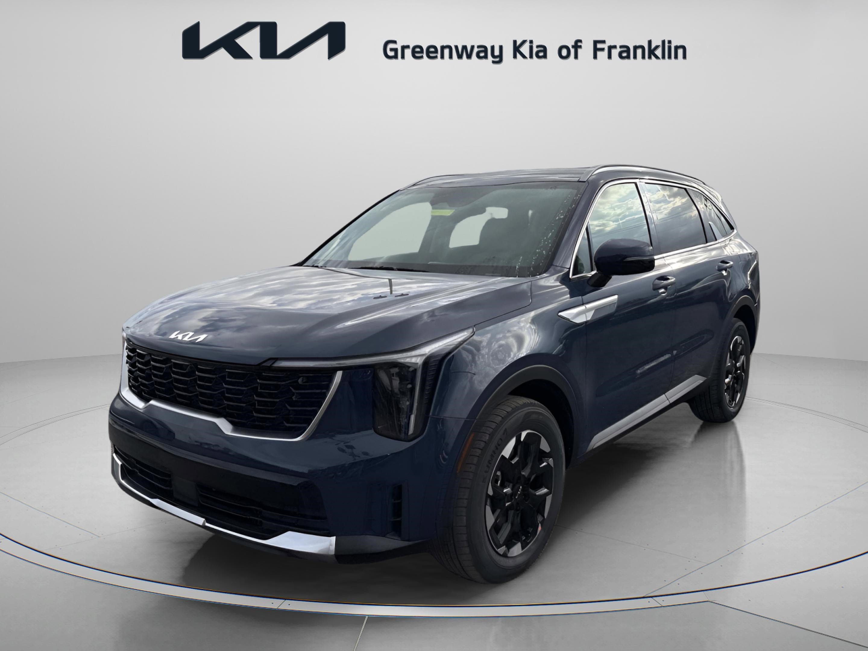 2026 Kia Sorento S photo 3