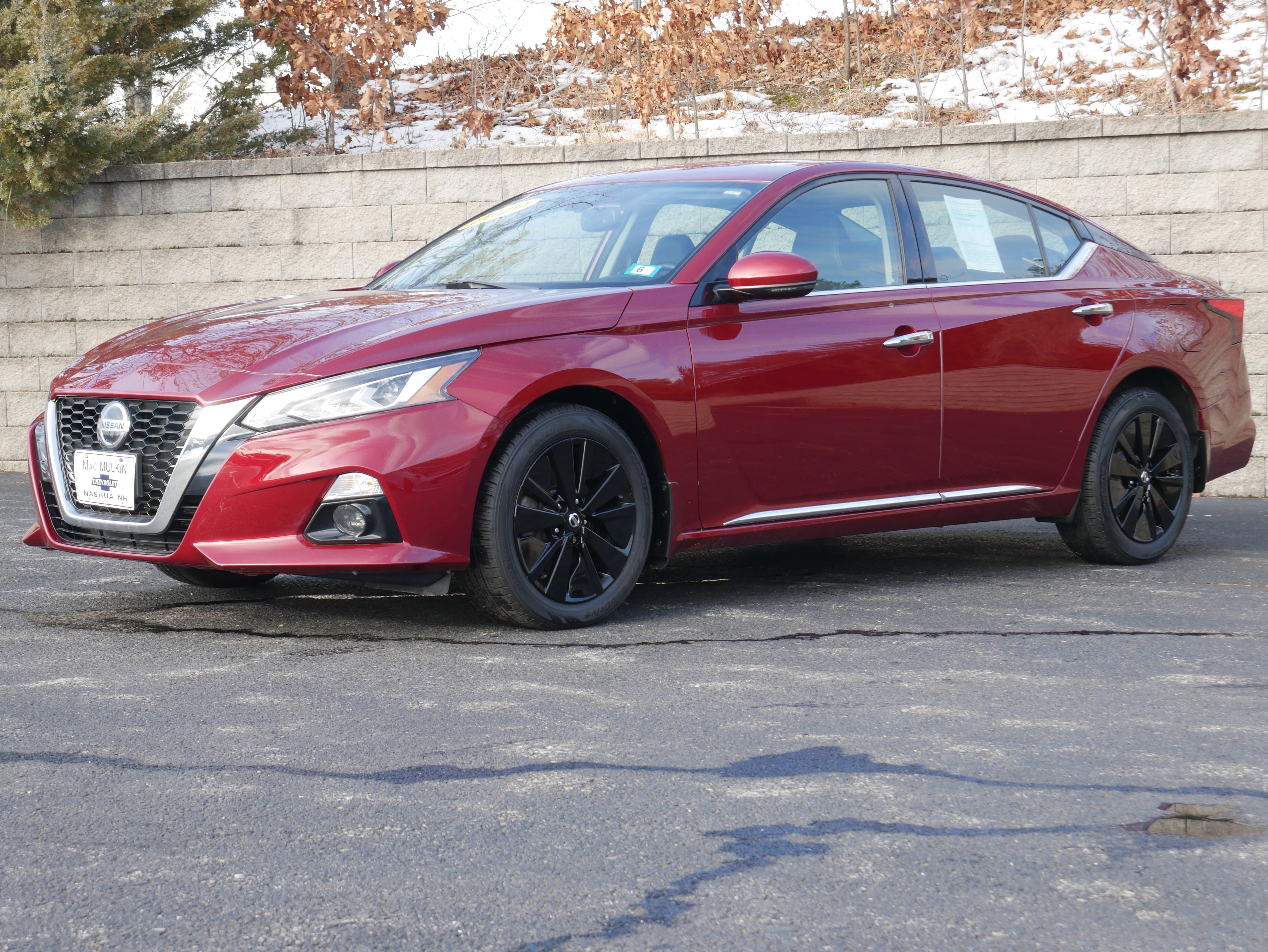 2019 Nissan Altima SL's photo
