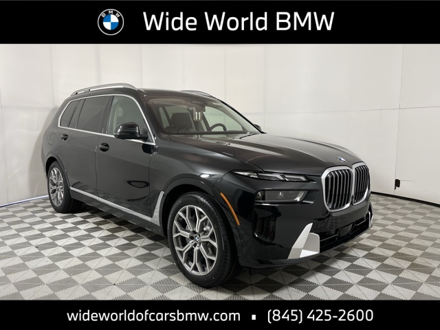 2026 BMW X7 40i's photo