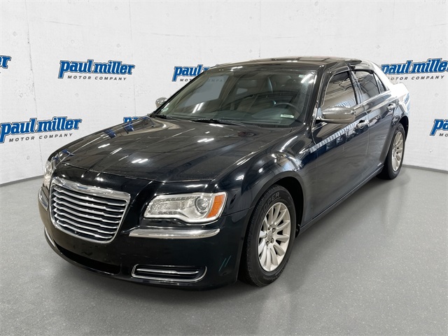 2013 Chrysler 300 Base's photo