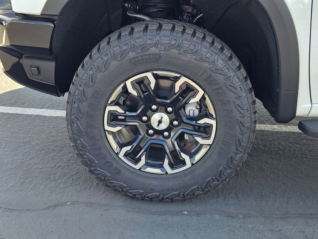 2025 Chevrolet Silverado 1500 ZR2 photo 36