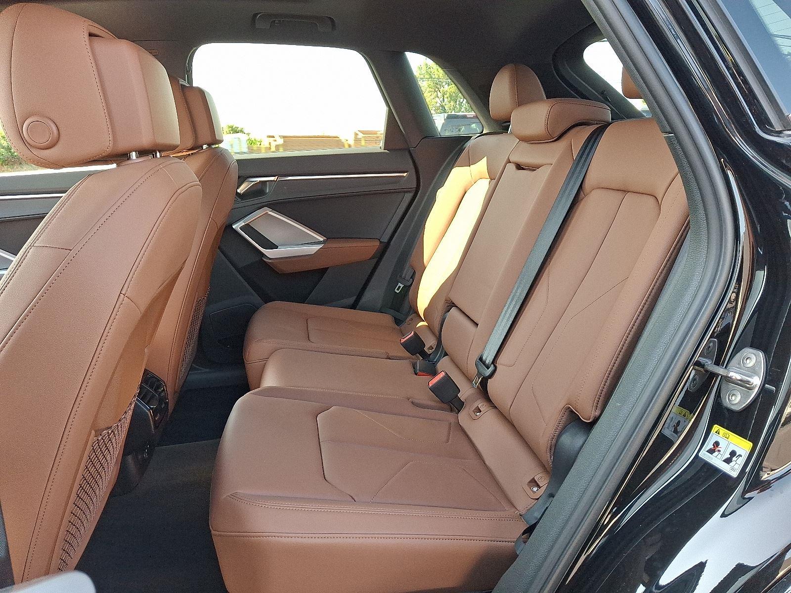 2024 Audi Q3 S line Premium Plus photo 5