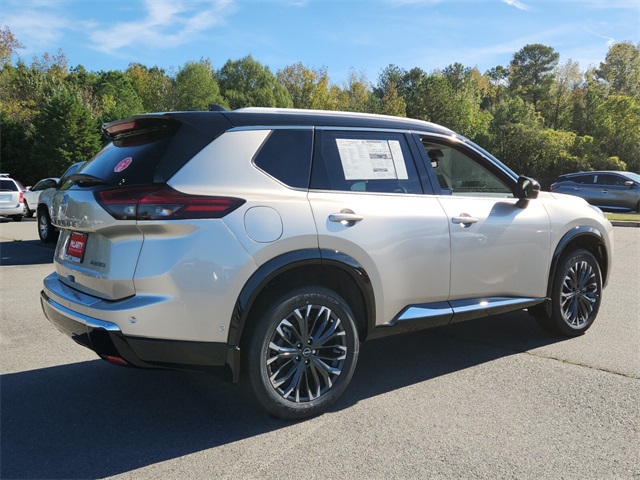 2025 Nissan Rogue Platinum photo 3