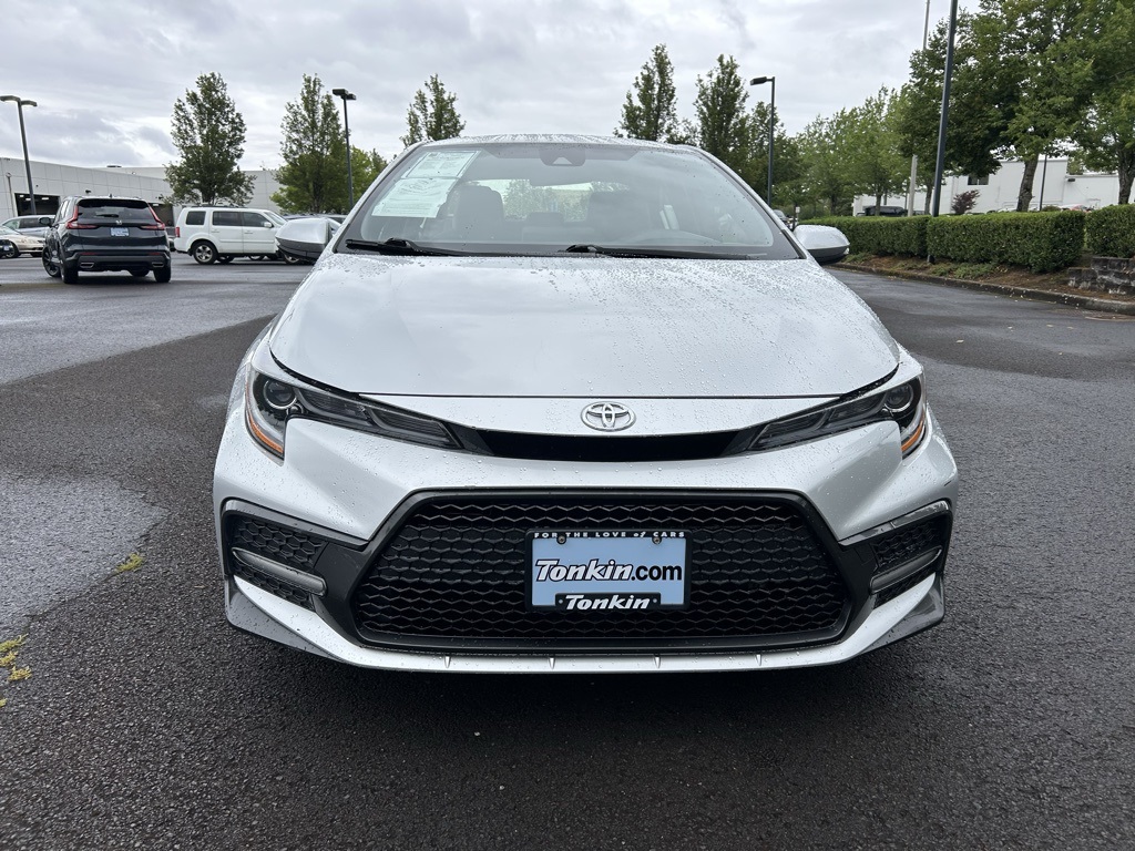 2022 Toyota Corolla SE photo 2