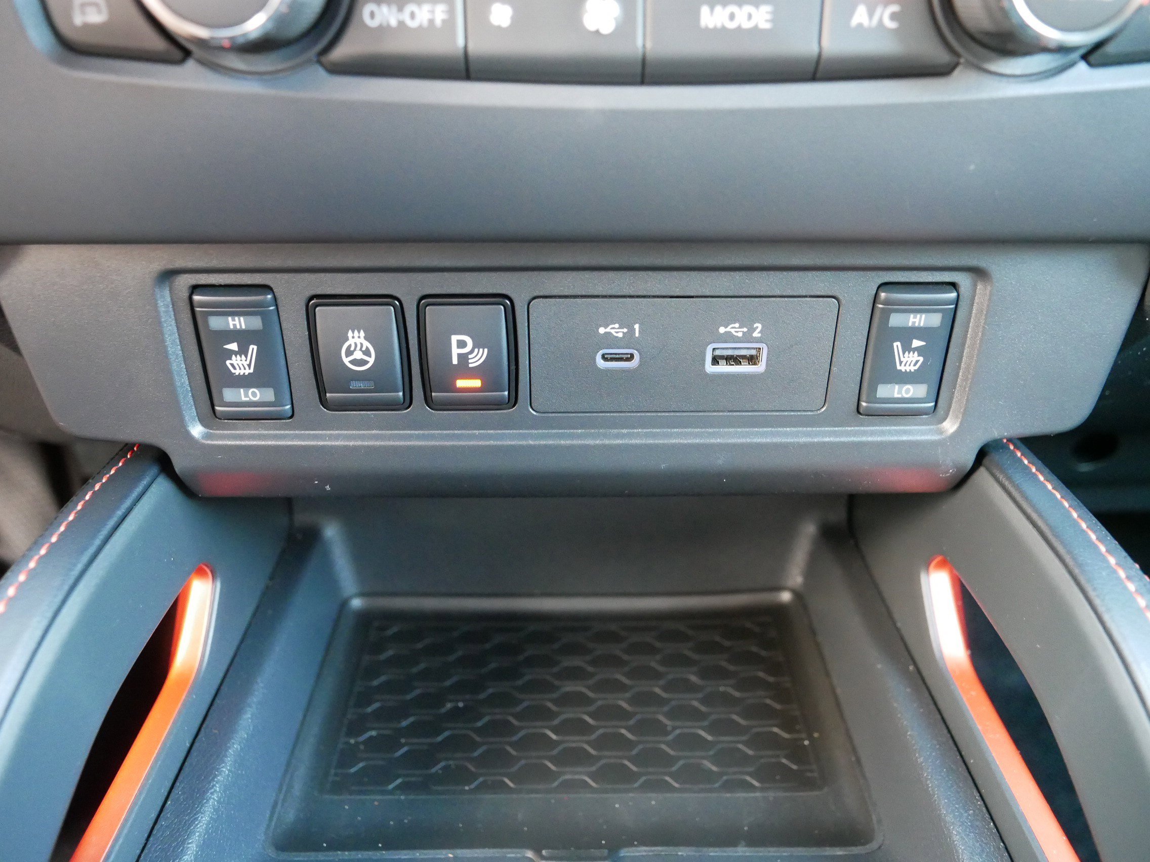 2023 Nissan Frontier PRO-4X photo 28