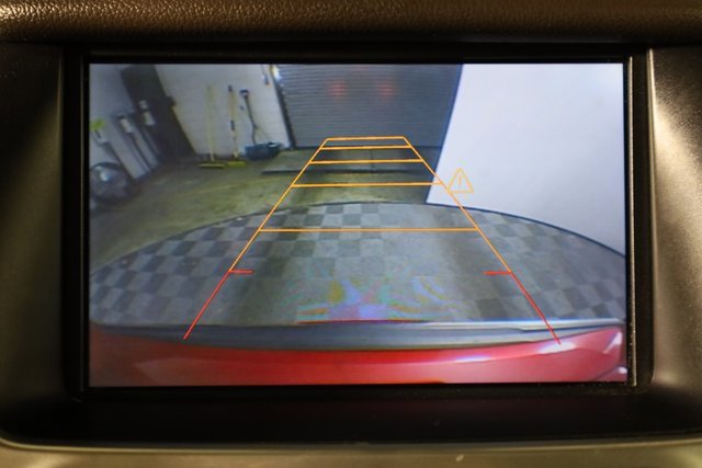 2015 Chevrolet Suburban LTZ photo 3