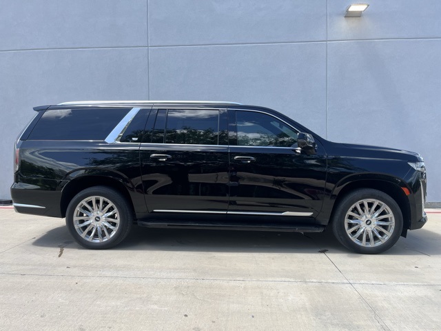 2023 Cadillac Escalade ESV Premium Luxury photo 4