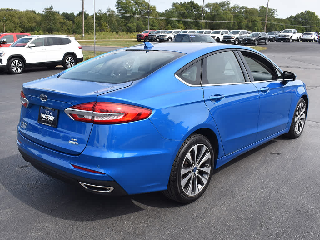 2020 Ford Fusion SE photo 13