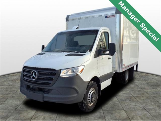 Pre-Owned 2023 Mercedes-Benz Sprinter 3500 Cab Chassis 144