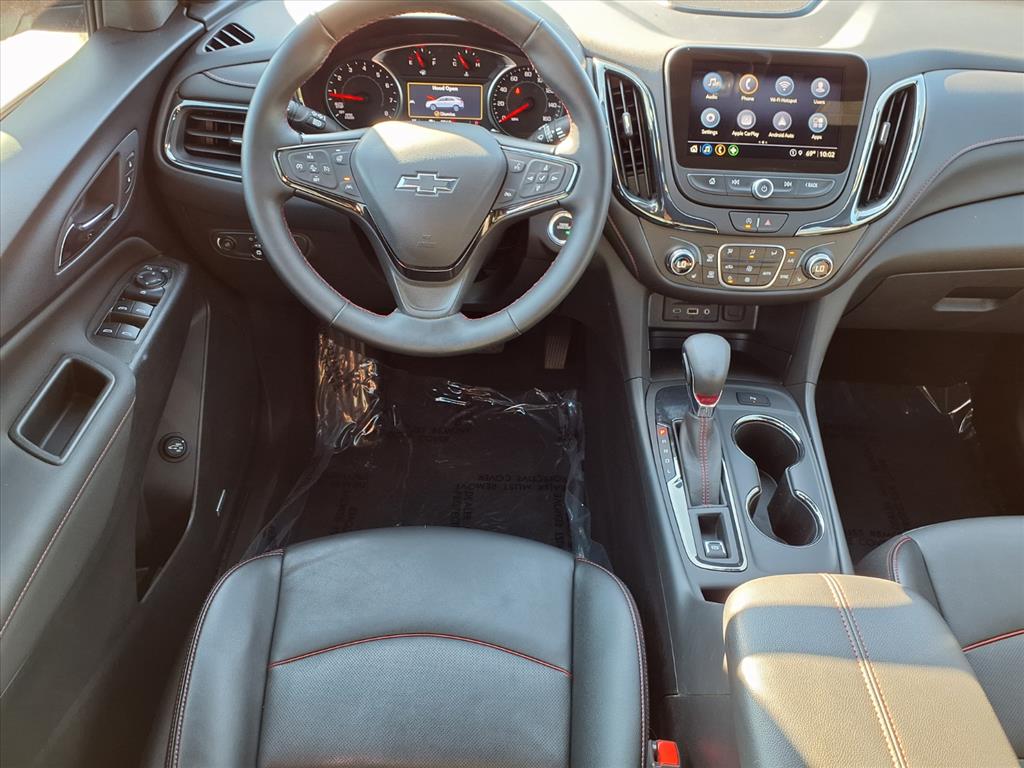 2024 Chevrolet Equinox RS photo 2