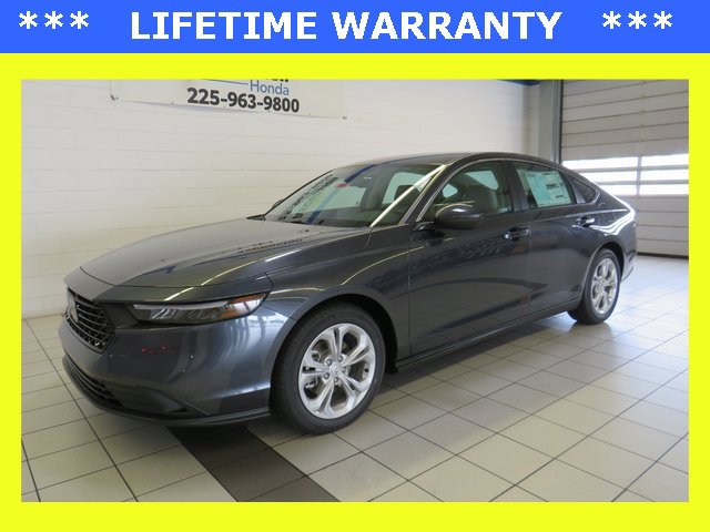 2025 Honda Accord LX's photo