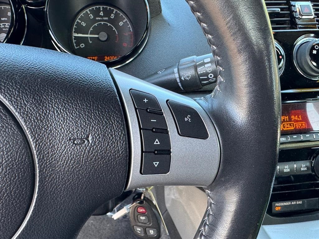 2007 Saturn Sky Base photo 16