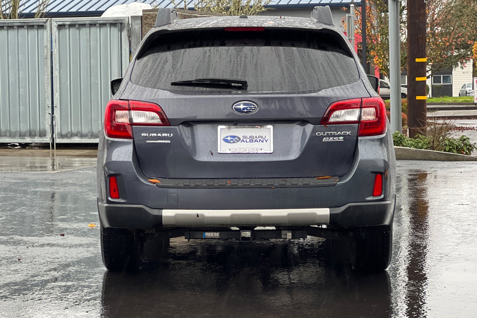 2015 Subaru Outback 2.5i Limited photo 4