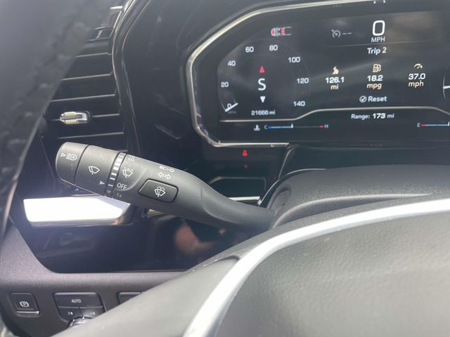 2025 Gmc Sierra 1500 SLT photo 36