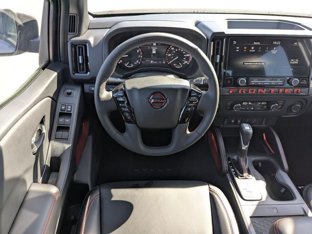 2026 Nissan Frontier Crew Cab PRO-4X photo 14